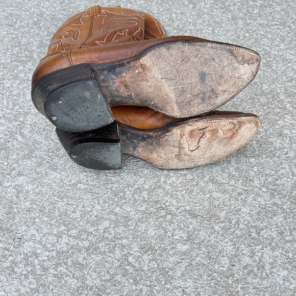 Classic Brown Leather Cowboy Boots - Picture 7 of 7